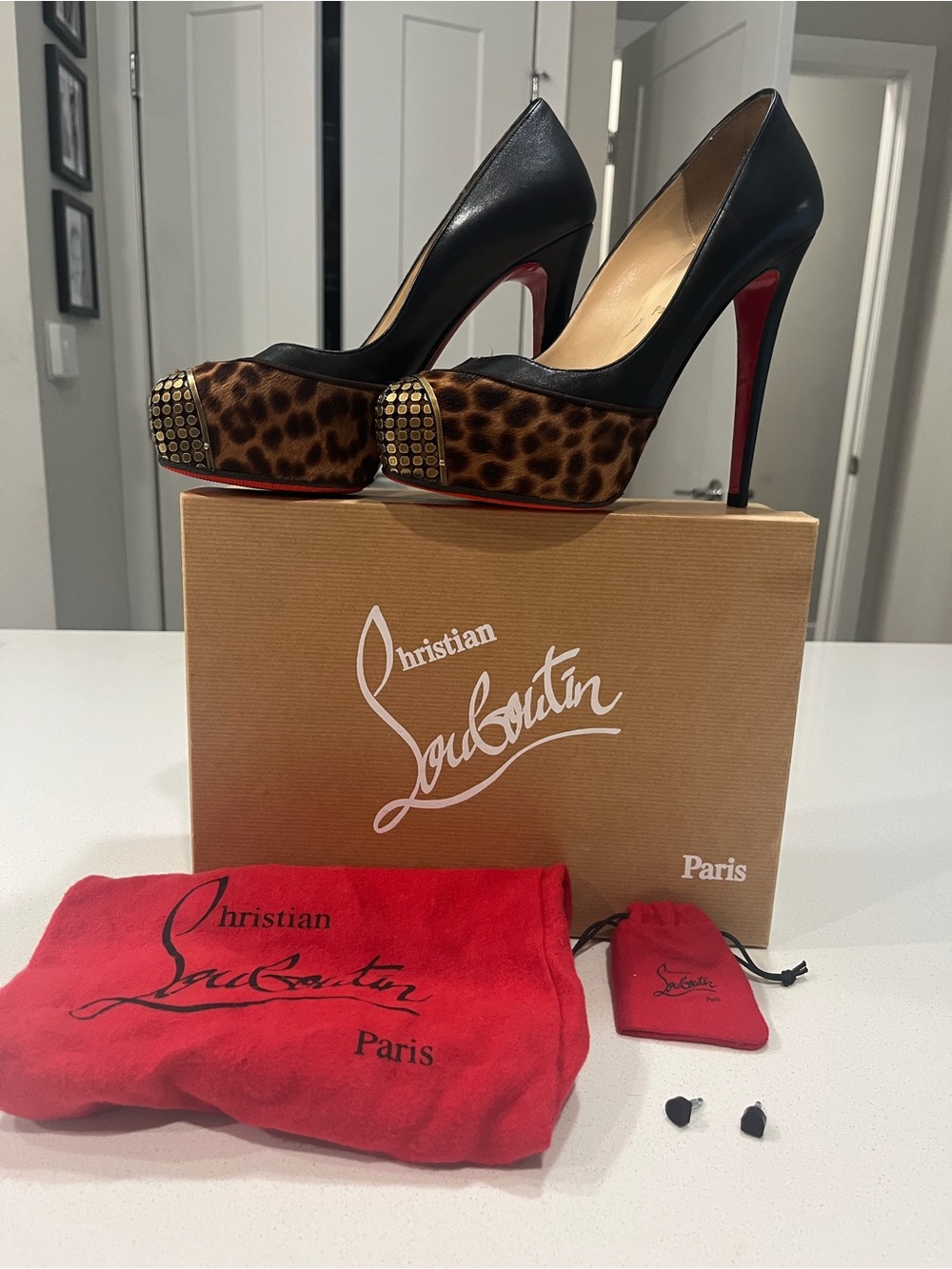 Maggie 140 gold cap toe pony hair Christian Louboutin 39.5